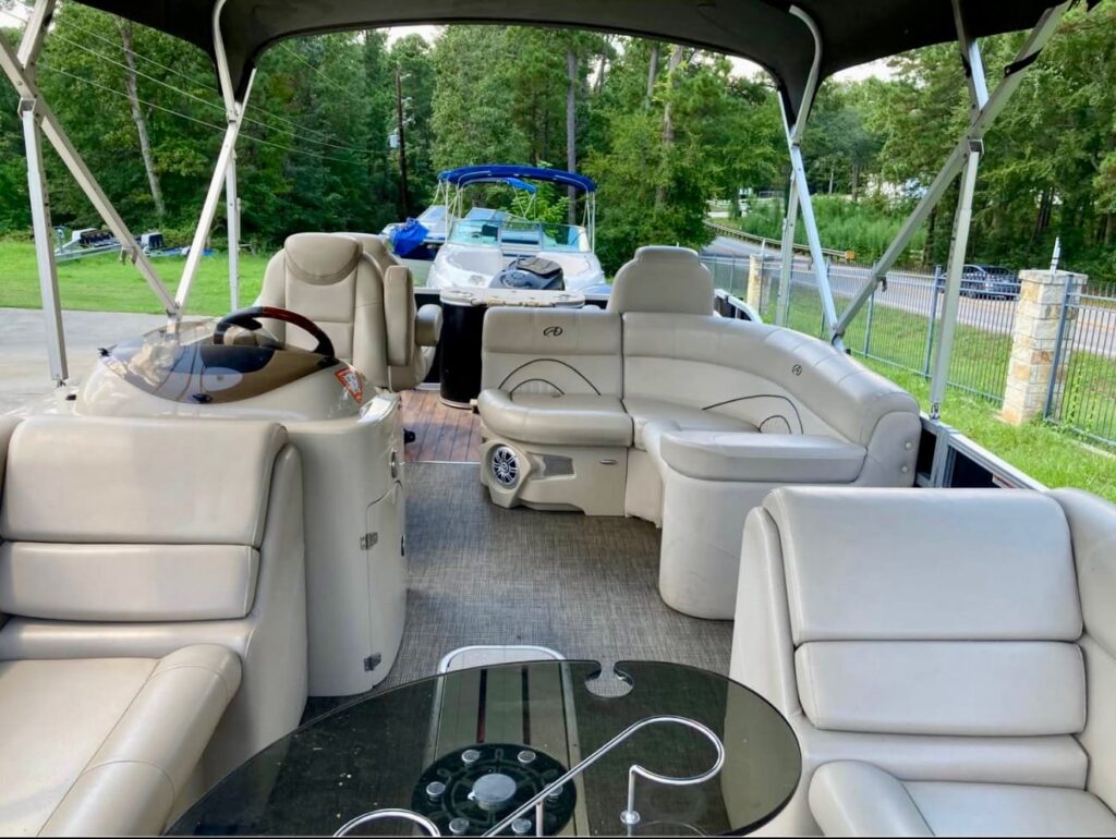 pontoon 2